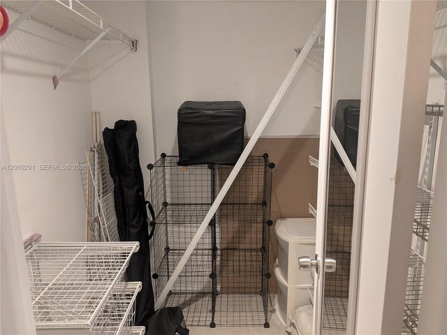 9471 Evergreen Place 106, Davie, FL 33324