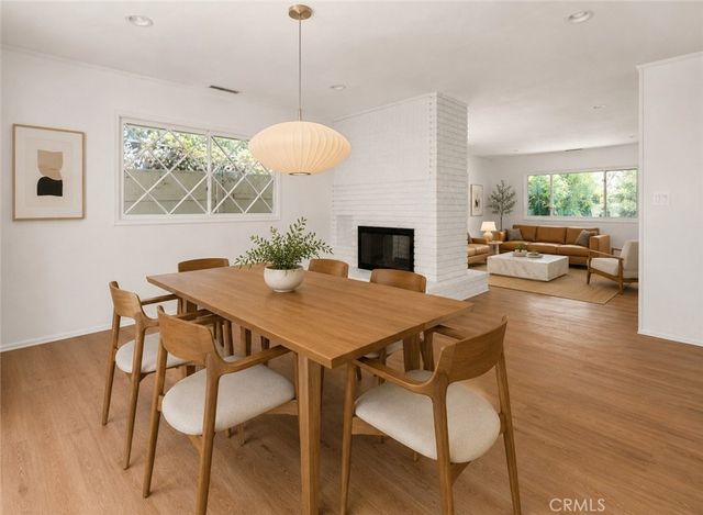 4775 Regalo Road, Woodland Hills, CA 91364