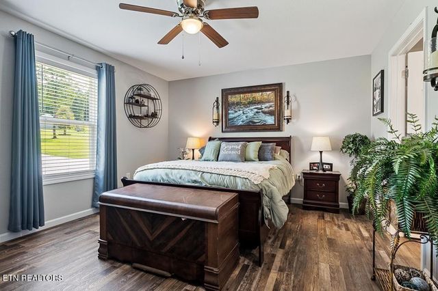 469 Ferry Bend Tr, Crossville, TN 38571