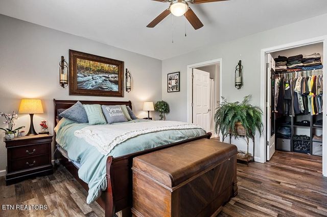 469 Ferry Bend Tr, Crossville, TN 38571