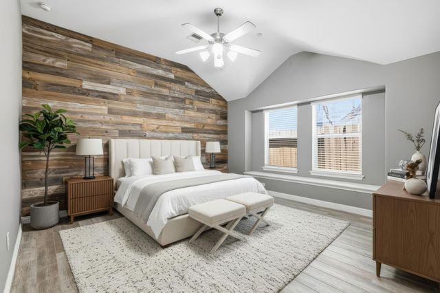 1715 Round Oak Lane, Conroe, TX 77304