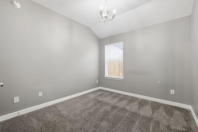 1715 Round Oak Lane, Conroe, TX 77304