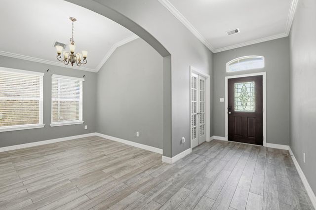 1715 Round Oak Lane, Conroe, TX 77304