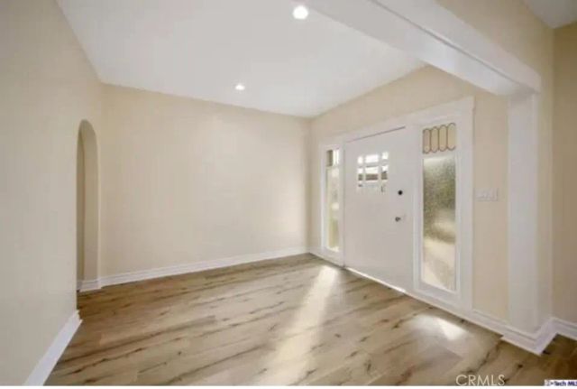 1310 N Pacific Avenue, Glendale, CA 91202