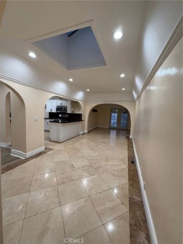 1310 N Pacific Avenue, Glendale, CA 91202