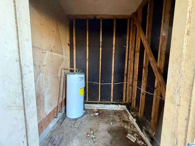 1629 16TH AVENUE NW, Childersburg, AL 35044