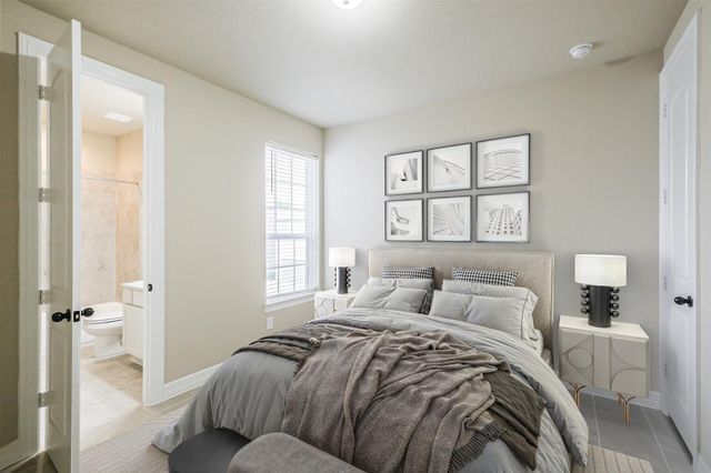 11005 Crescent Light Way, Houston, TX 77043