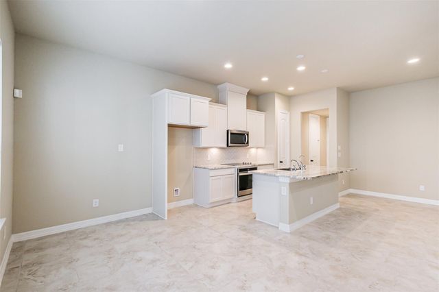 11005 Crescent Light Way, Houston, TX 77043