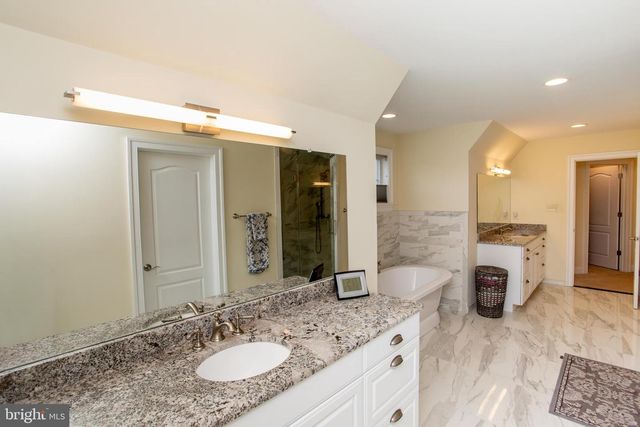 4 REN WAY, Doylestown, PA 18901
