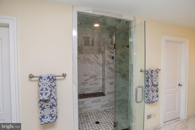 4 REN WAY, Doylestown, PA 18901