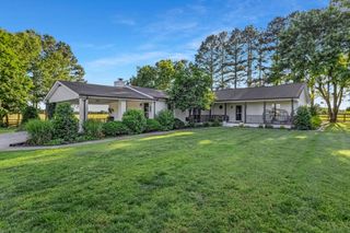 8801 Cedar Grove Rd, Cross Plains, TN 37049