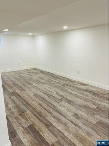 180 Philip Avenue, Elmwood Park, NJ 07407