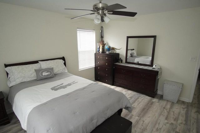 8409 S Palomino DRIVE, Oak Creek, WI 53154