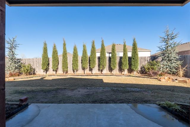 2227 Whispering Pine Boulevard, Shawnee, OK 74804