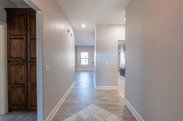 2227 Whispering Pine Boulevard, Shawnee, OK 74804