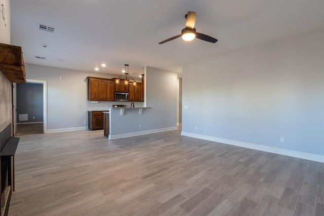 2227 Whispering Pine Boulevard, Shawnee, OK 74804