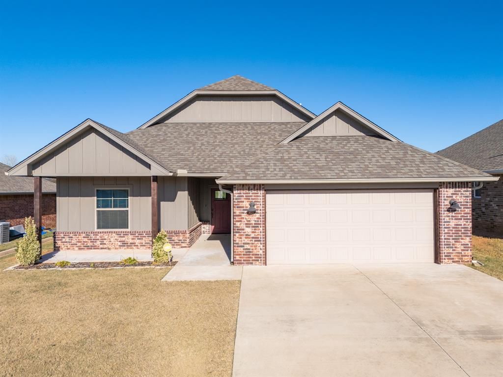 2227 Whispering Pine Boulevard, Shawnee, OK 74804