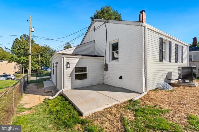 1312 DUNBAR OAKS DR, Capitol Heights, MD 20743