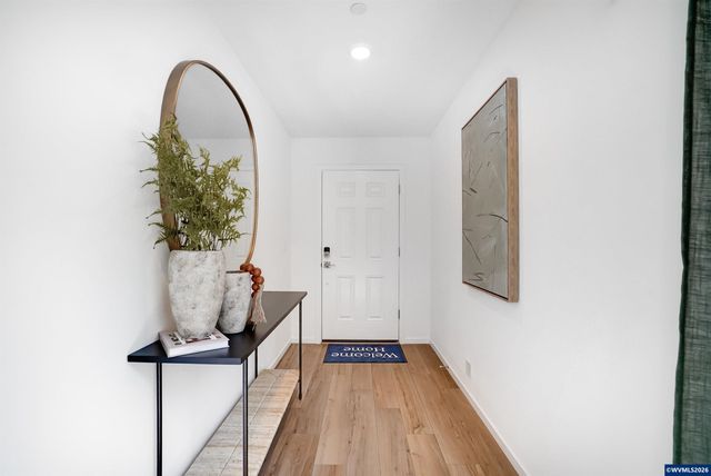 1434 NW Laura Vista Dr, Albany, OR 97321