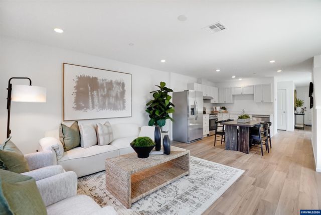 1434 NW Laura Vista Dr, Albany, OR 97321