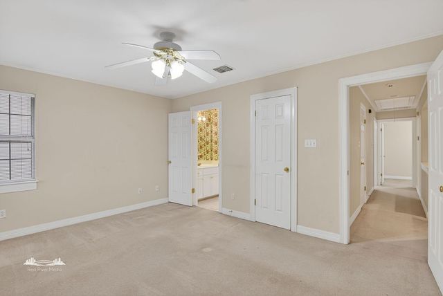 5735 S Lakeshore Drive, Shreveport, LA 71119