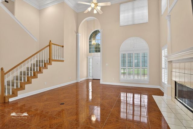 5735 S Lakeshore Drive, Shreveport, LA 71119