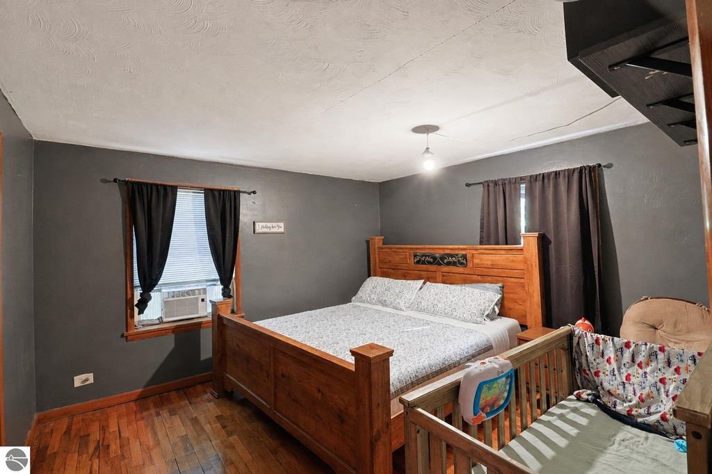 Image 8 of property listing at 3121 S Shepherd Road, Mt Pleasant, MI 48858