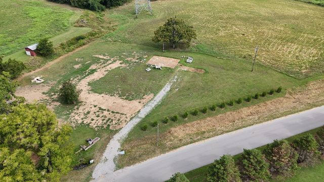 6845 Bizzell Howell Ln, College Grove, TN 37046