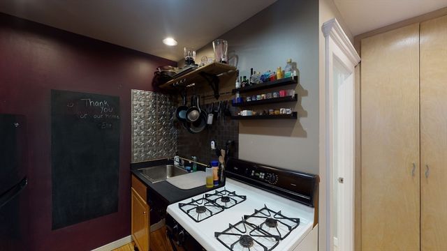 12 Isabella St D, Boston, MA 02116