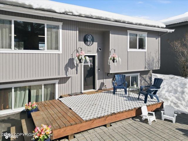 3731 Gary Cooper Circle, Anchorage, AK 99507