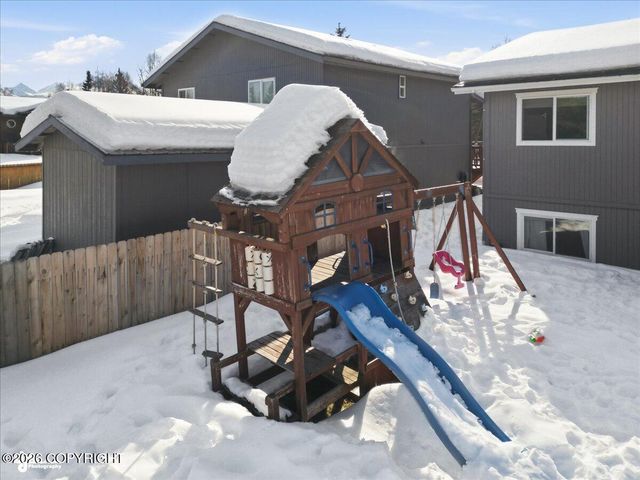 3731 Gary Cooper Circle, Anchorage, AK 99507