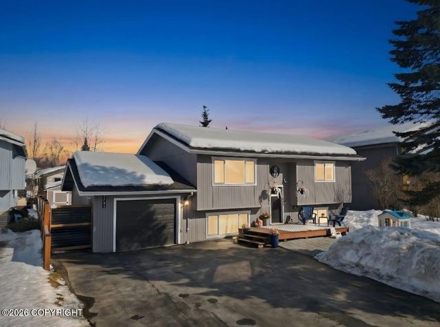 3731 Gary Cooper Circle, Anchorage, AK 99507