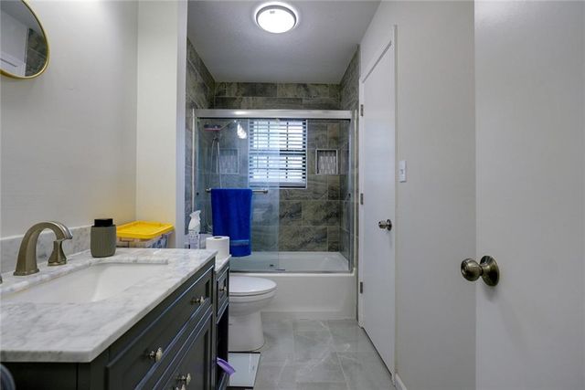 2608 SE 4th Street, Blue Springs, MO 64014