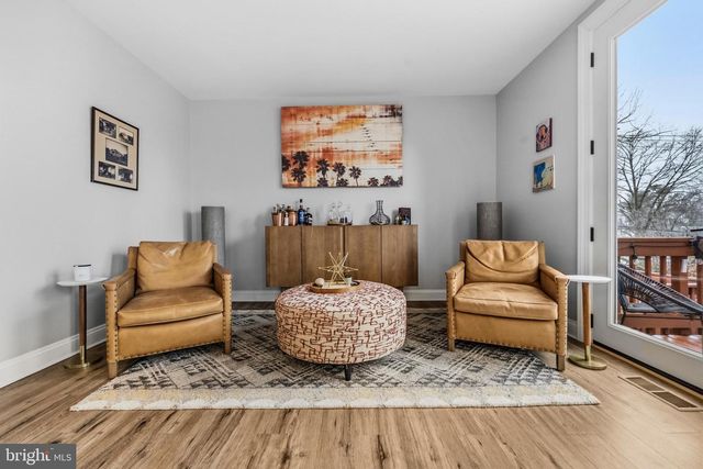 2914 OAKTON CREST PL, Vienna, VA 22181