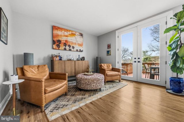 2914 OAKTON CREST PL, Vienna, VA 22181