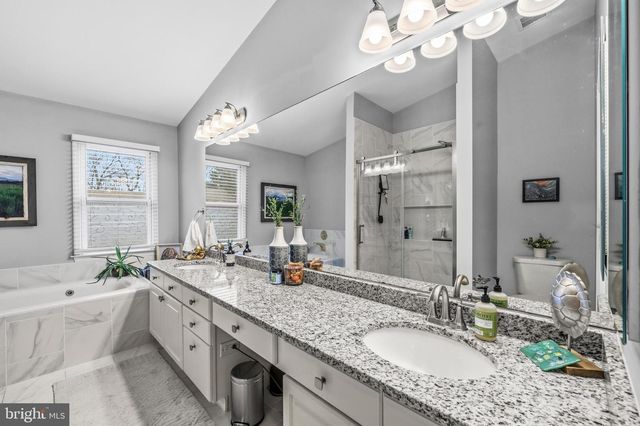 2914 OAKTON CREST PL, Vienna, VA 22181