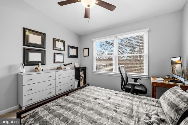 2914 OAKTON CREST PL, Vienna, VA 22181