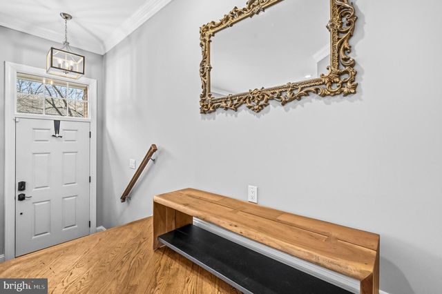 2914 OAKTON CREST PL, Vienna, VA 22181