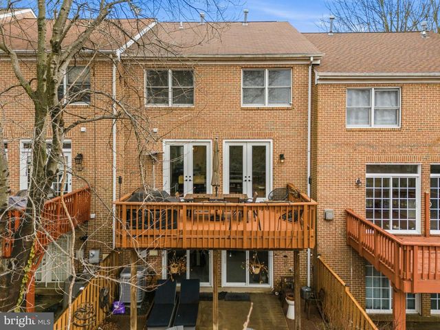2914 OAKTON CREST PL, Vienna, VA 22181