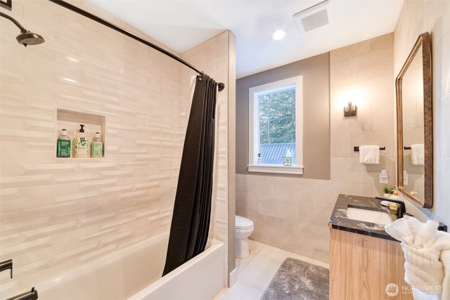 340 Snoqualmie Drive, Snoqualmie Pass, WA 98068