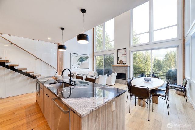 340 Snoqualmie Drive, Snoqualmie Pass, WA 98068