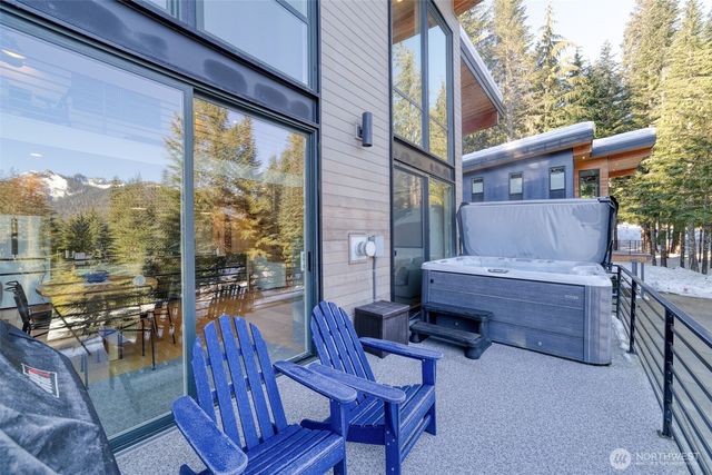 340 Snoqualmie Drive, Snoqualmie Pass, WA 98068