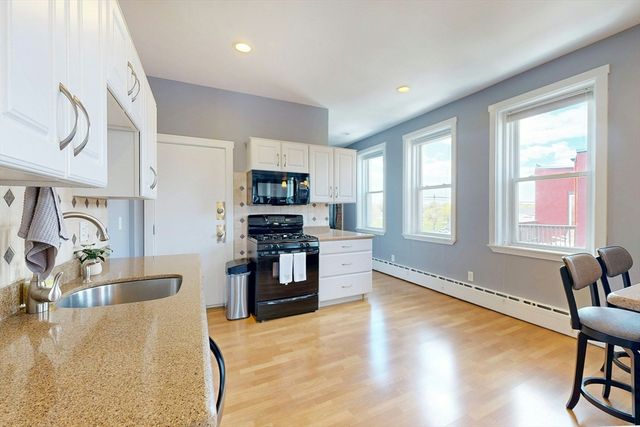 95 Shirley St 3, Winthrop, MA 02152