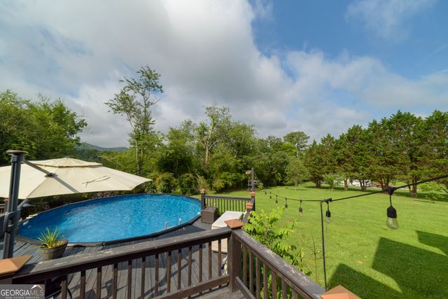 87 Westmoreland Rd, Cleveland, GA 30528