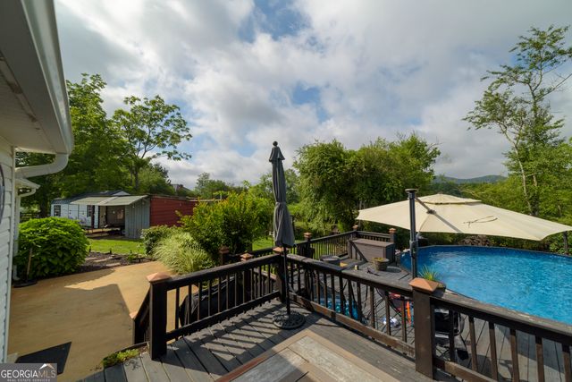 87 Westmoreland Rd, Cleveland, GA 30528