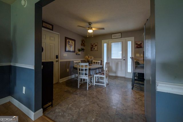 87 Westmoreland Rd, Cleveland, GA 30528
