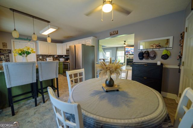 87 Westmoreland Rd, Cleveland, GA 30528