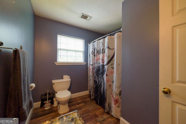 87 Westmoreland Rd, Cleveland, GA 30528