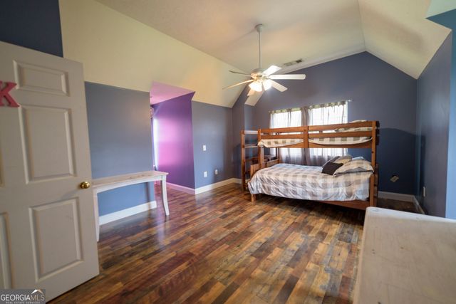 87 Westmoreland Rd, Cleveland, GA 30528