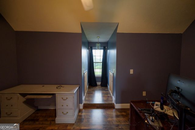 87 Westmoreland Rd, Cleveland, GA 30528